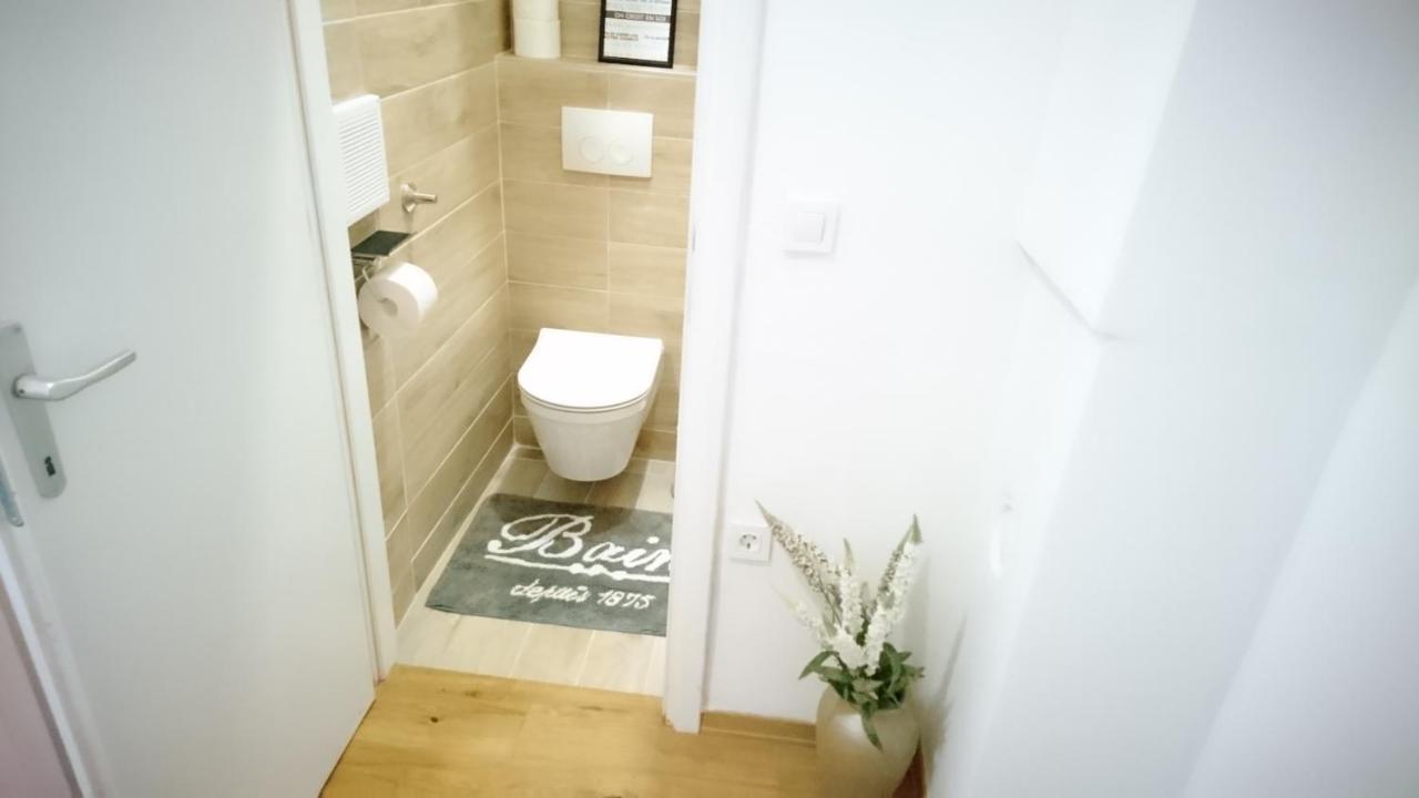 Tiny Cozy Accommodation ザグレブ エクステリア 写真